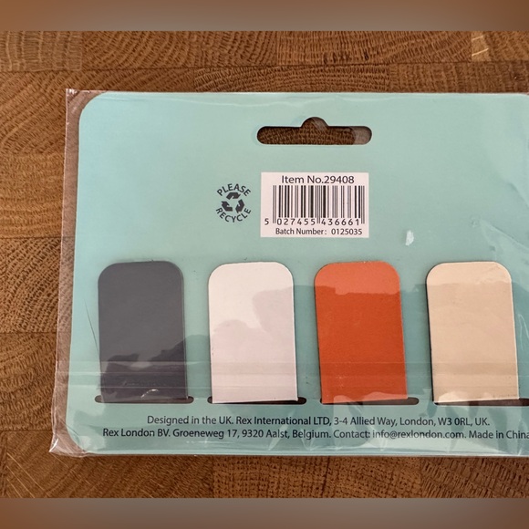 Rex London Magnetic Cat Bookmarks Set of 4.Book lovers. Cat lovers. Kawaii. Cute - Picture 4 of 7